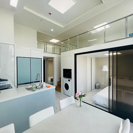 The Better In Md, Namdaemoon Apartment